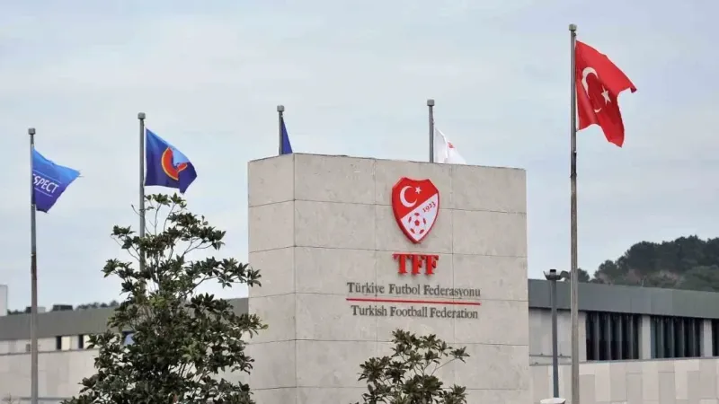 PFDK’dan, Fenerbahçe ve Beşiktaş’a para cezası –  Ankara Haber